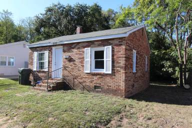 Main picture of 210 Berry St