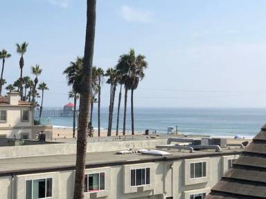 Main picture of Pier House Apartments