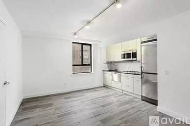 Main picture of 43 Avenue C