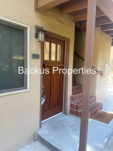 Main picture of 102 Mar Vista Dr