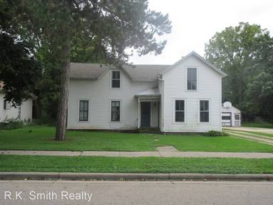 Main picture of 409 Vernal Ave