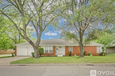 Main picture of 6957 Park Place Dr