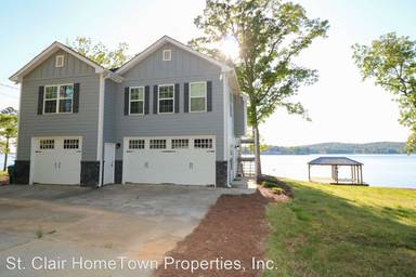 Main picture of 136 Cedar Cove Way