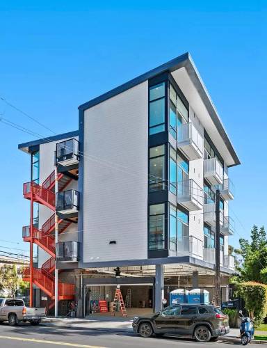Main picture of 701 Robinson Ave