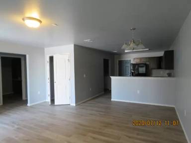 Main picture of 607 N Pershing St
