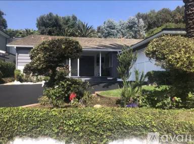 Main picture of 669 Jacon Way