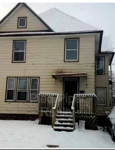Main picture of 253 1/2 W Pleasant St
