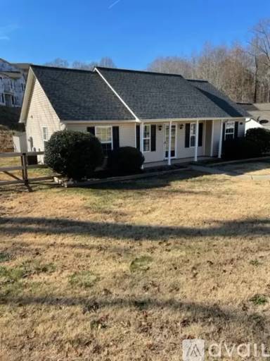 Main picture of 121 Gilcrest Ln