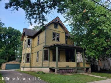 Main picture of 507 Oak St