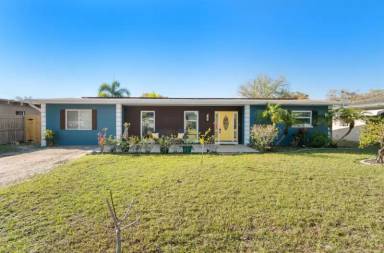 Main picture of 5040 49th Ave N