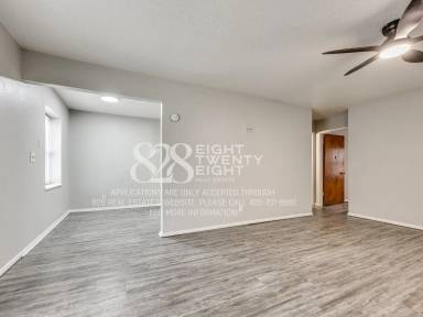 Main picture of 900 Halray Dr