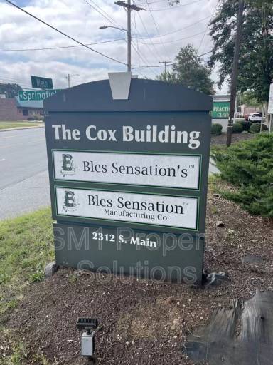 Main picture of 2312 S Main St