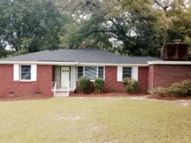 Main picture of 1108 Seminole Dr