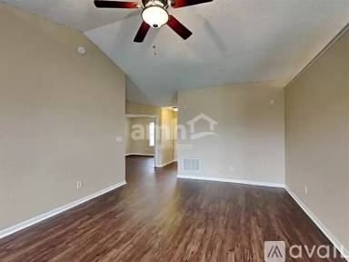 Main picture of 5719 Wood Hollow Dr