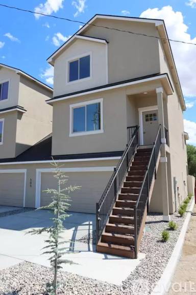 Main picture of 505 Carol Ave