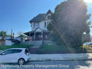 Main picture of 2011 N 3rd St