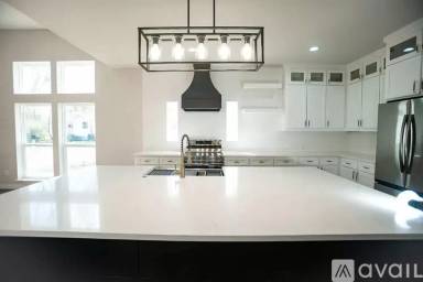 Main picture of 306 Washington Ave