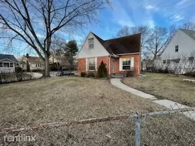 Main picture of 1634 Crooks Rd