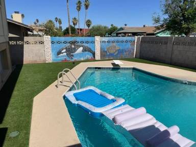 Main picture of 1633 E La Jolla Dr
