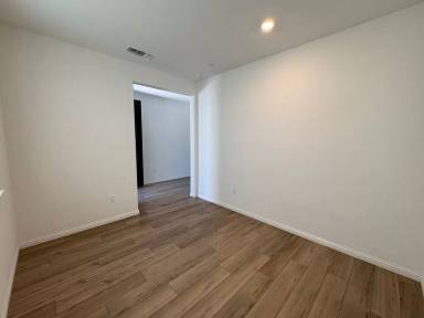 Main picture of 204 Wooley Creek Way