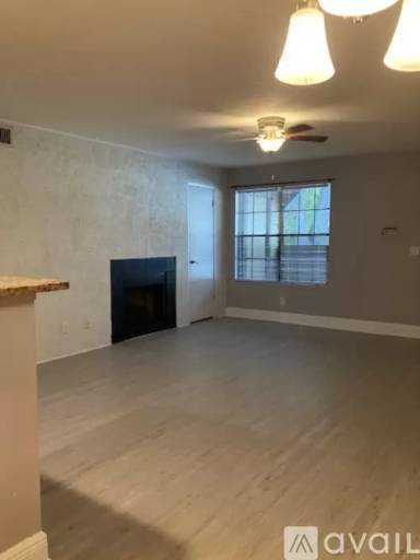 Main picture of Lakewood Park Condominium