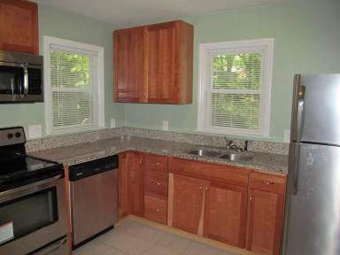 Main picture of 938 Lockland Ave