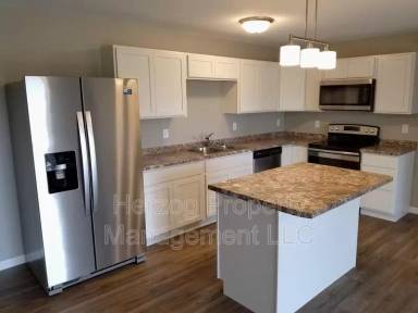 Main picture of 1001 30th St. NW - 105