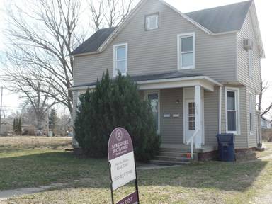 Main picture of 1335 Grand Ave