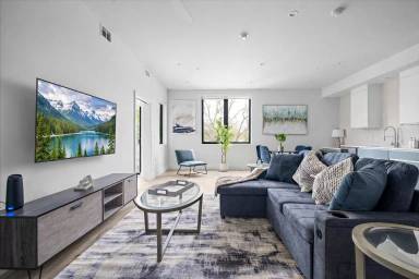 Main picture of 5515 Humming Bird Ln