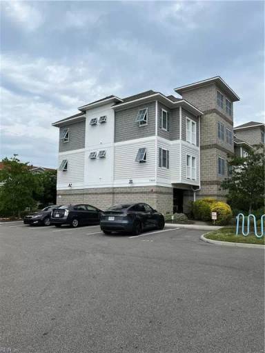 Main picture of 7922 Shore Dr