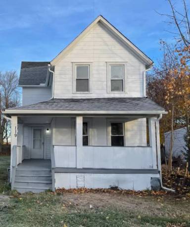 Main picture of 119 E 32nd St