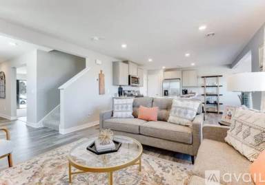 Main picture of 19287 136th Ave N
