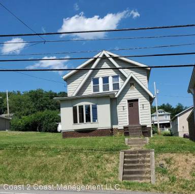 Main picture of 537 Virginia Ave