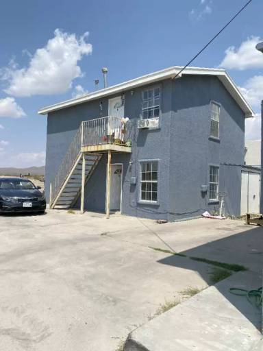 Main picture of 1613 Coach Rd