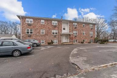 Main picture of 1 Talbot St