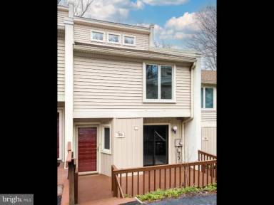 Main picture of 704 Westtown Cir