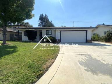 Main picture of 5537 Beauregard Way