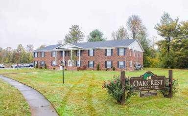 Main picture of Oakcrest Apartments