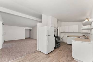 Main picture of 6404 Stoneman Dr