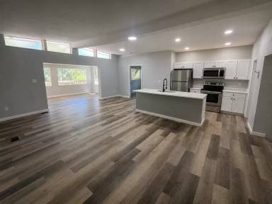 Main picture of 3498 Riverdale Dr