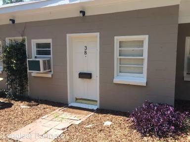 Main picture of 123 W Charlton St
