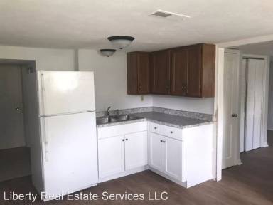 Main picture of 2541 S Lowell Ave