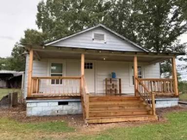 Main picture of 3558 Main St