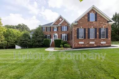 Main picture of 13201 Silverdust Ln
