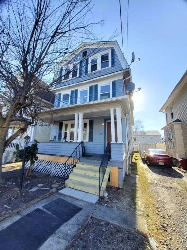 Main picture of 122 2nd Ave