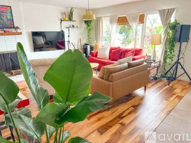 Main picture of 34458 Camino El Molino