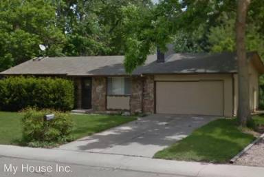 Main picture of 2848 Stover St