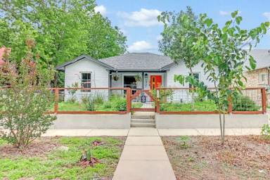 Main picture of 1721 W Mistletoe Ave