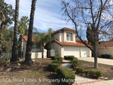 Main picture of 40426 Yardley Ct