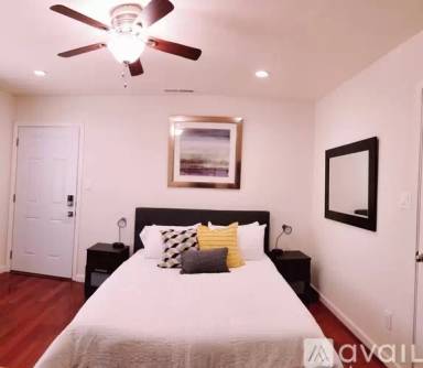 Main picture of 345 N 21st St
